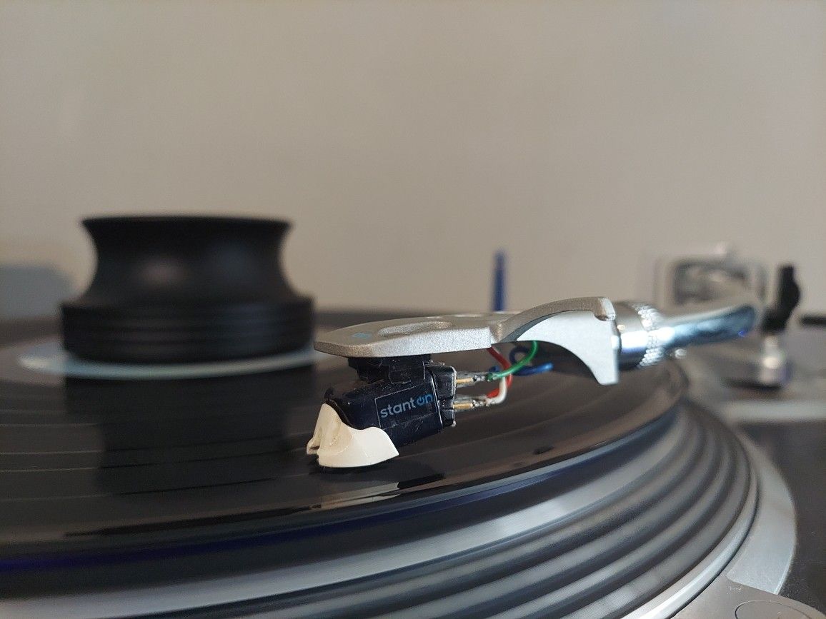 Stanton T.90 T90 USB Direct Drive Turntable DJ Record Player for Sale