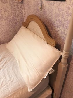 Bed frame with mattress Twin