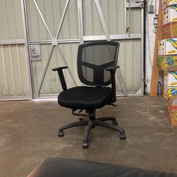Office Chair Mesh Sturdy Black 