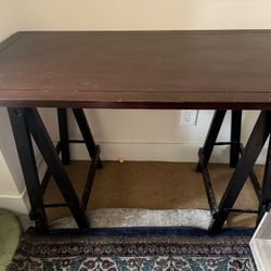 Free Table Come pick up