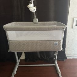 Cloud Baby Bassinet 
