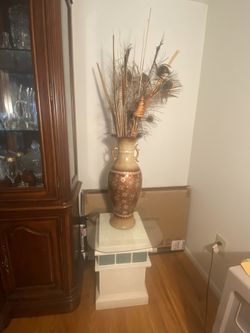Flower Pot With Stand