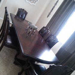 Dining Room Table with 6 Chairs