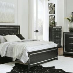 Kaydell Black LED Panel Bedroom Set


