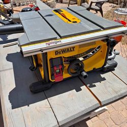 DeWalt Table Saw