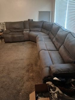 Large brown Fabric Sectional Sofa with x3 Recliners