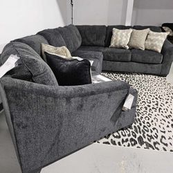 Eltmann Slate Grey 3 Piece Sectional Couch with Cuddler