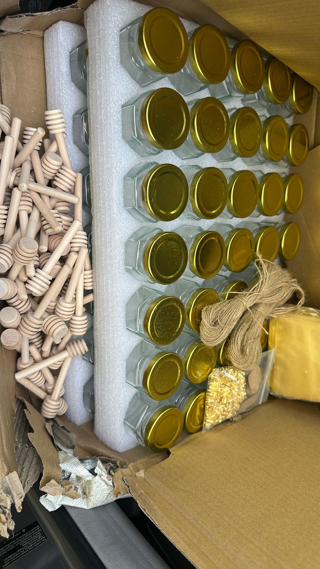Glass Jars 70 Party Favors