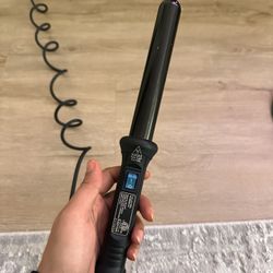 NuMe Curling Wand Hair Curler – Excellent Condition MOVING OUT SALE