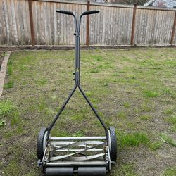 Manual Lawn Mower 