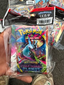 Phantasmal Flames Mini Portfolio Booster Packs