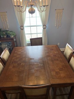 Table 6 chair
