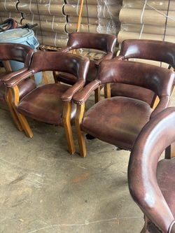 Captain’s Chairs