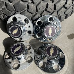 Chevy Caps 