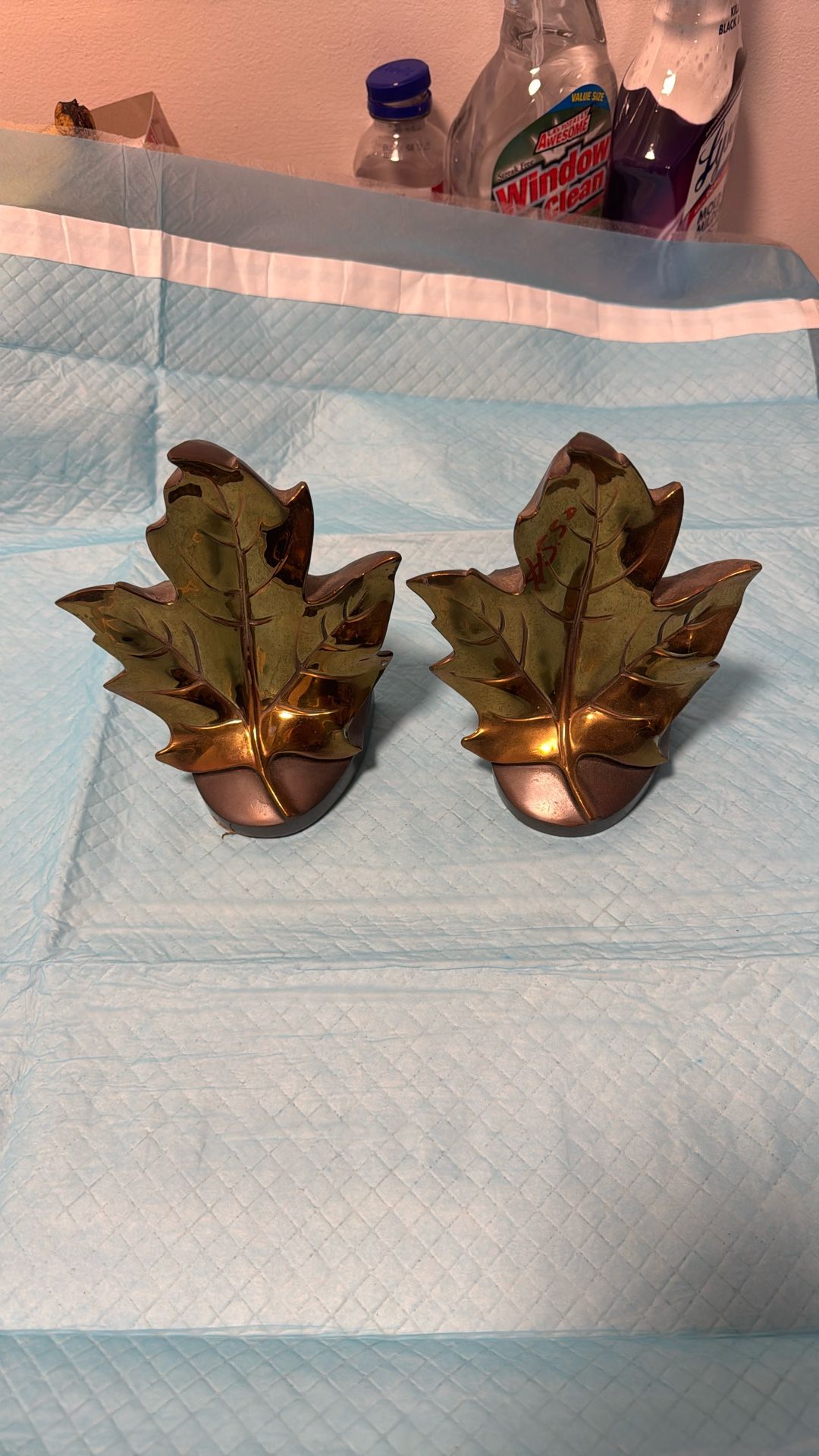 Metal Copper Maple Leaf Book Ends
