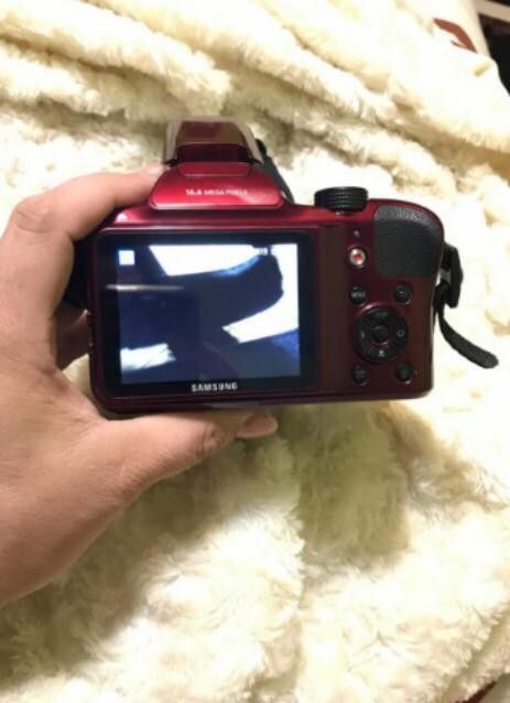 Digital camera