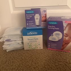 Nursing Pads And Breastmilk Storage Bags