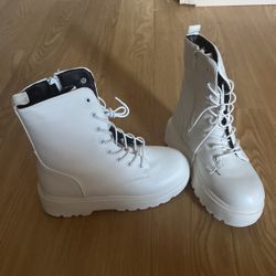 White Boot