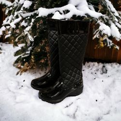Snow or Rain Boots Women Size 6