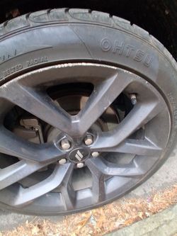 20inch dodge charger factory rims 20x8 / 5x115