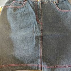 Ladies Denim Skirt Sz 14