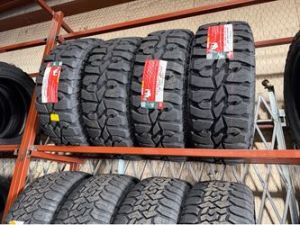 35x12.50x17 mud tires