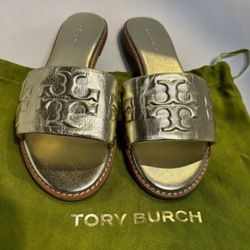BRAND NEW Tory Burch everly metallic gold leather slides