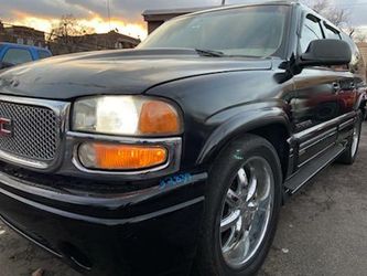 2002 GMC Yukon Denali