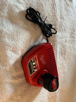 M12 charger and battery