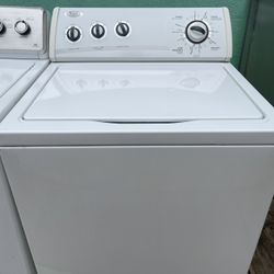 Washer.   Like New!