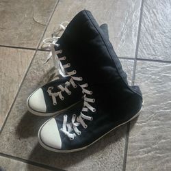 Converse size 6