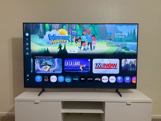 Like New Samsung Smart Tv 4k UHD 65”