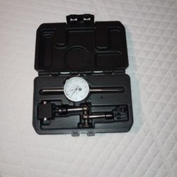 Dial Indicator With Magnetic Base