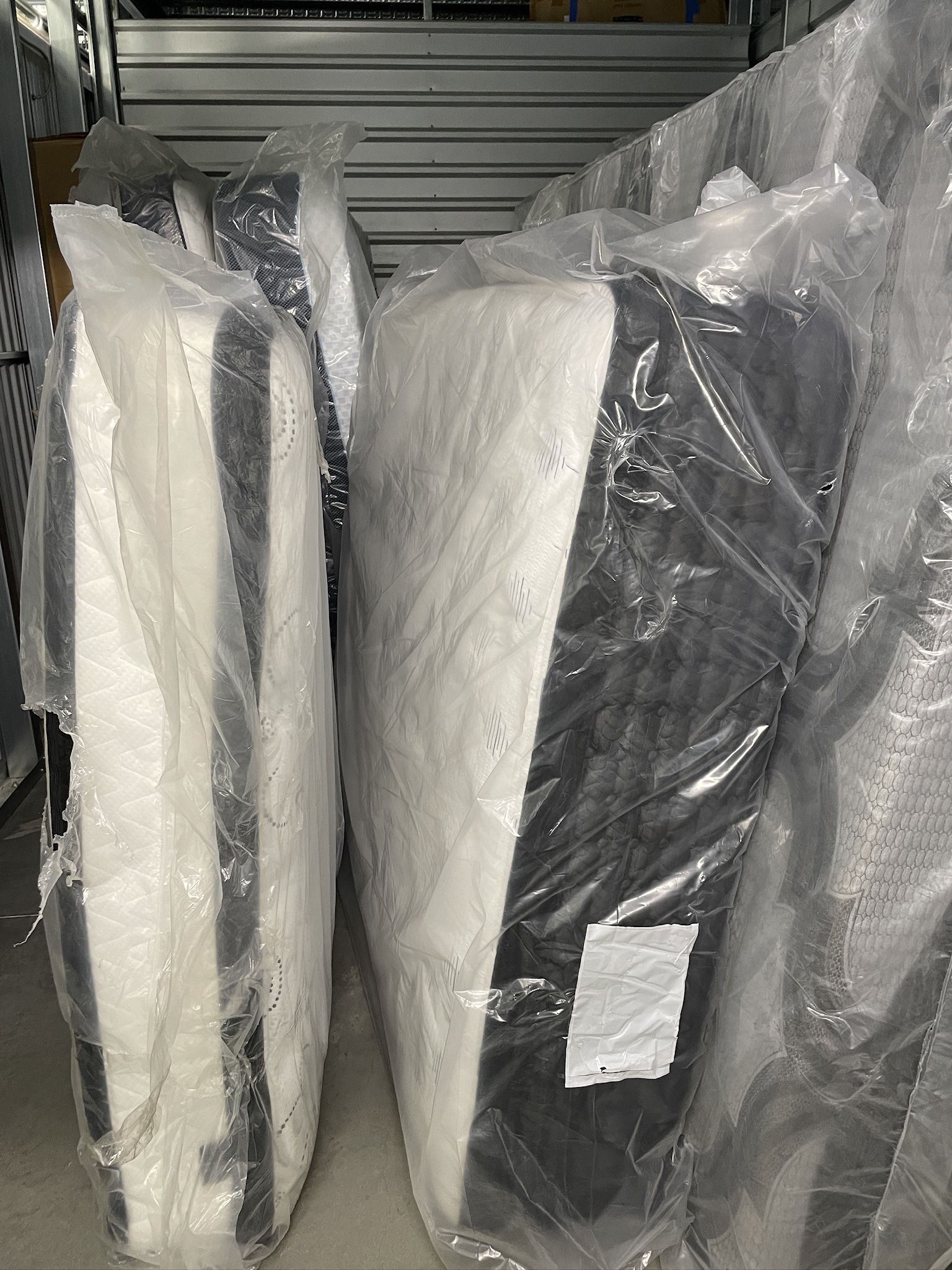 King 🤴& Twin NEW Matresses -Best Prices Anywhere! Delivery Available Too