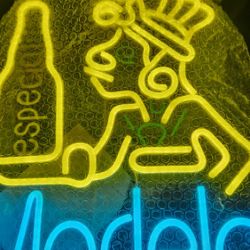Enjoy Neon Lights 