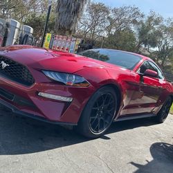 2019 Ford Mustang Ecoboost