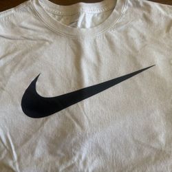 Nike White T Shirt 