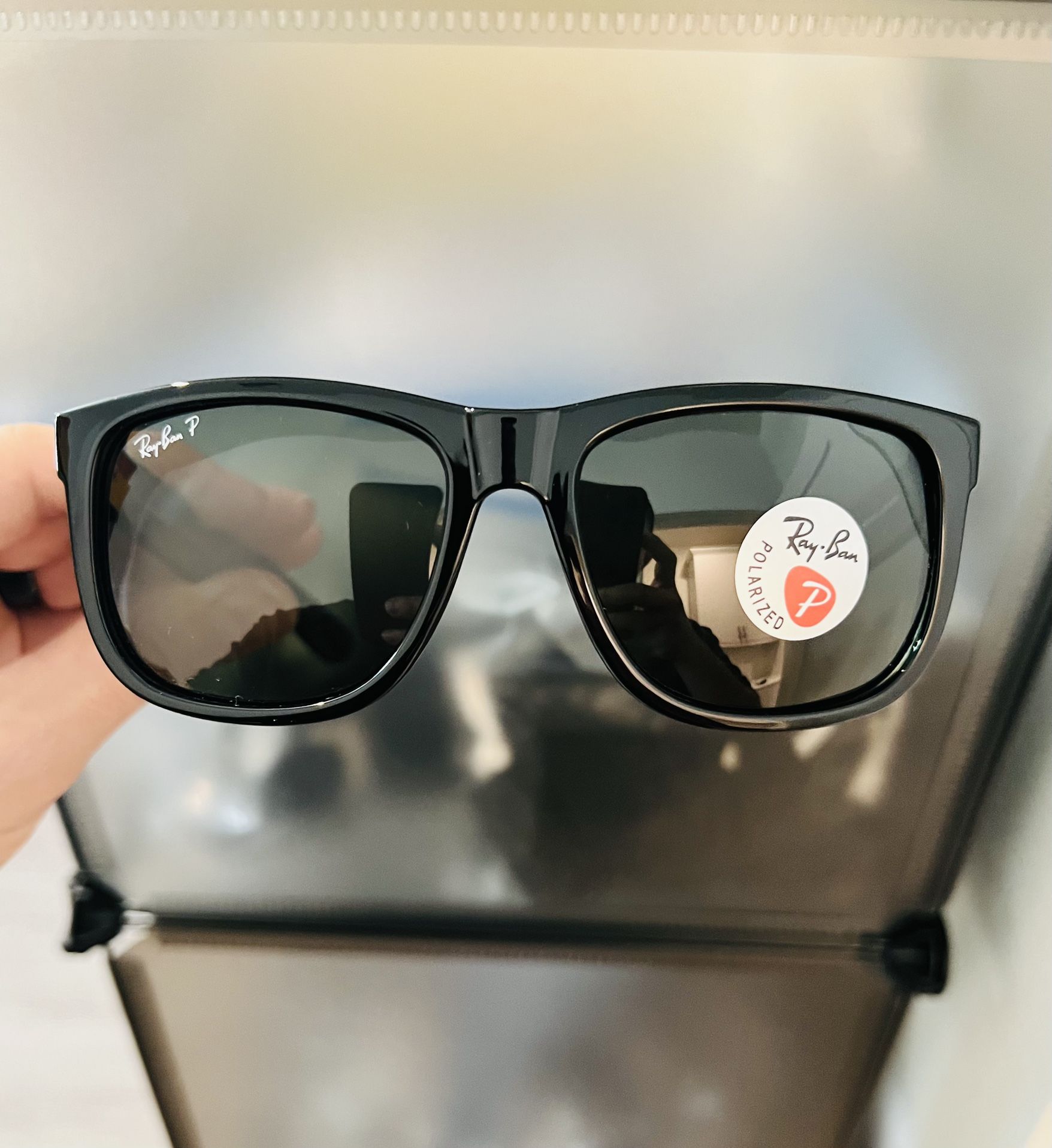 NEW in Original Packiging Polarized RB Justin Sunglasses