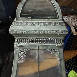 Triangle lantern 