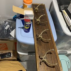 Classic CoatRack Texas Horseshoe Wood Design