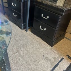 2 Night Stands ( Fayetteville ga 