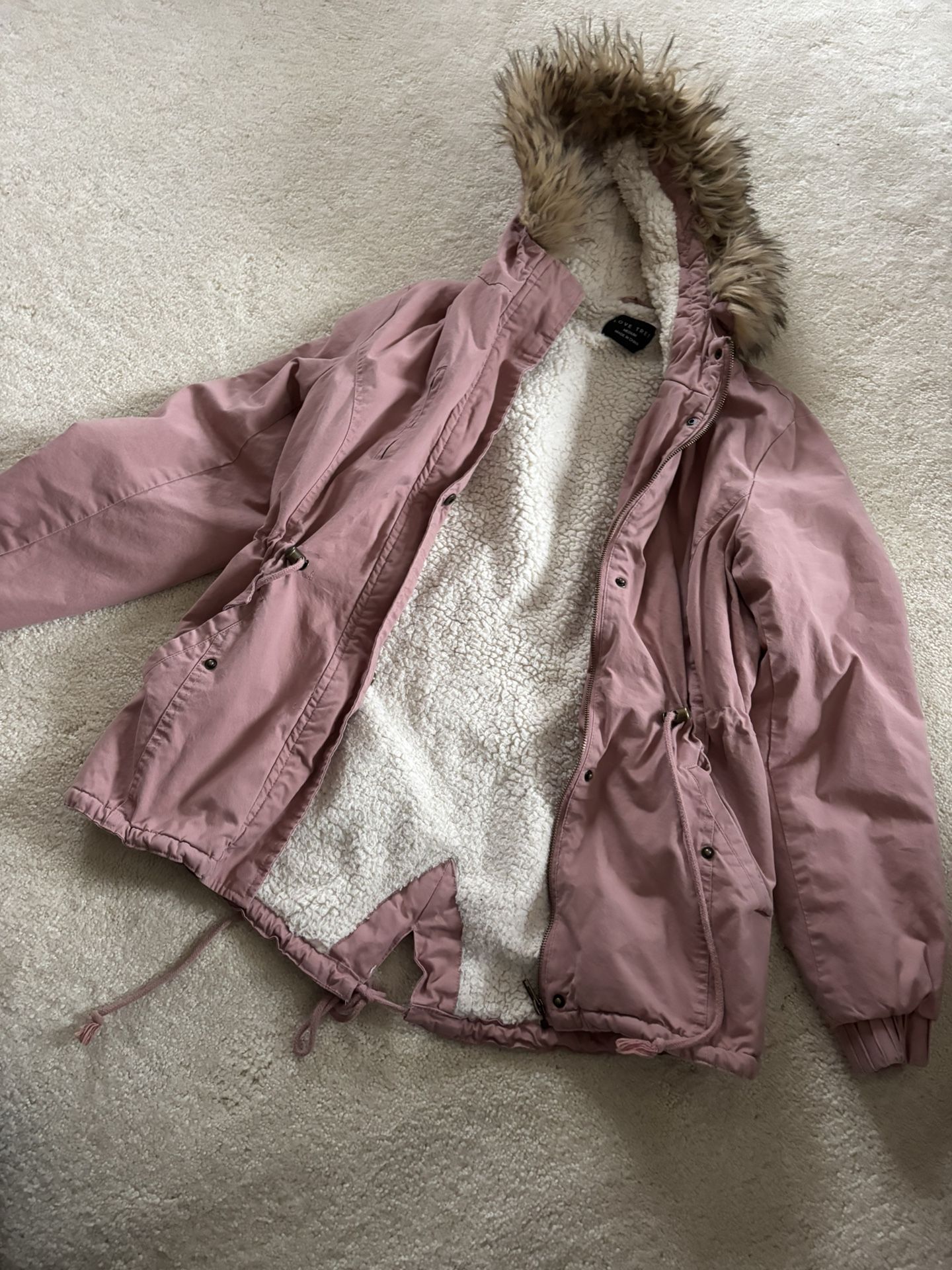 womens pink fur coat love tree size medium