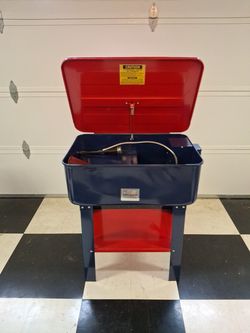 Parts cleaner