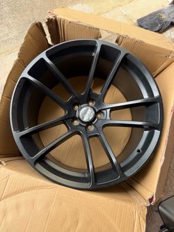 20 inch Black rim