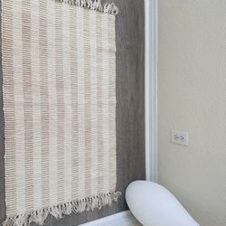 Better Homes & Gardens Beige Lines Indoor 24" x 40" Accent Rug