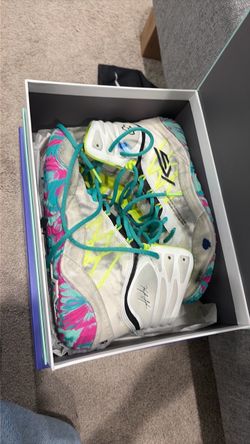 SIZE 9 RUDIS WRESTLING SHOES