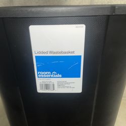 Trash bin - no lid - 13.3 Gal