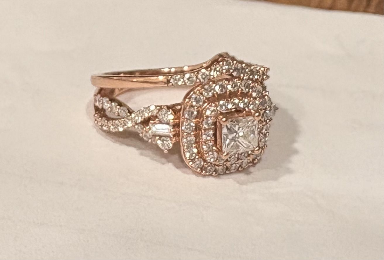 10k Diamond Ring With Matching Band Set