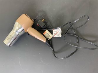 Revlon 1875 Iconic Amber Waves Hair Dryer