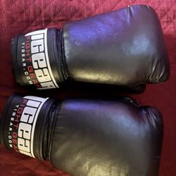 Boxing Gloves 
